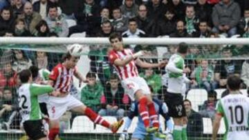 El Athletic da tierra al Racing