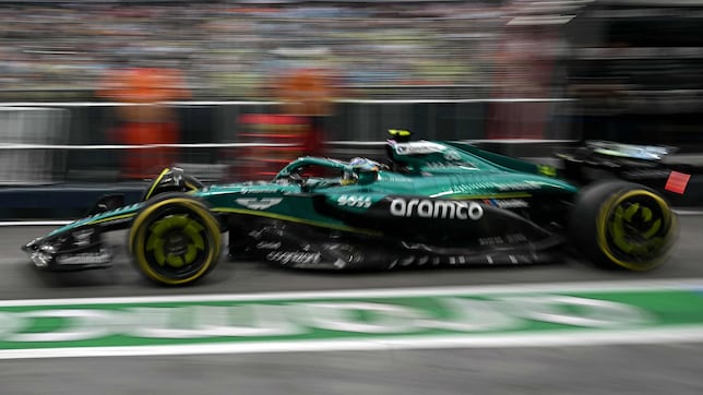 Alonso lidera en Singapur