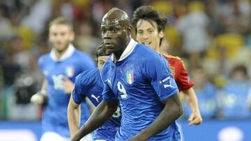 Mancini da su primera lista con Italia: vuelve Mario Balotelli