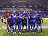 during the 13th round match between Cruz Azul and Pachuca as part of the Liga BBVA MX Varonil, Torneo Clausura 2026 at Cuauhtemoc Stadium, on April 04, 2026 in Puebla, Mexico.