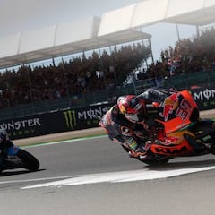 Augusto es el jefe de Moto2 y Alonso la nueva estrella