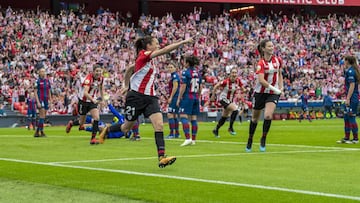 Vanesa Gimbert celebra un gol con el Athletic.