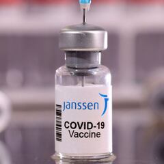 ¿Qué dosis de refuerzo pueden recibir los vacunados con Janssen?