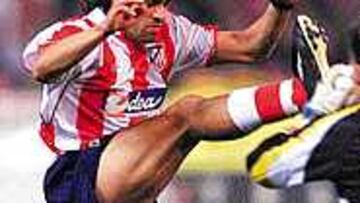 <B>IMPOTENTE</B>. Correa sustituyó a Torres pero no tuvo olfato goleador.