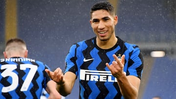 Achraf celebró así su gol a la Roma.