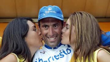 <b>EQUIPO LÍDER. </B>Buen día para el iBanesto.com, con victoria de etapa y liderazgo de la carrera.