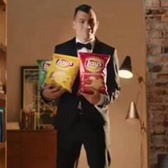 Medel se lució en spot de la Champions con De Gea y Messi