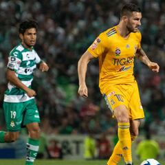 André Pierre Gignác demostró sus habilidades en la portería