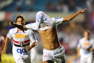 En su debut con el Sao Paulo.