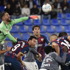 El Virus FIFA masacra la portería del Granada