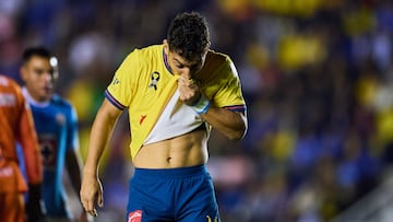 Sebastian Caceres of America during the 15th round match between America and Cruz Azul as part of the Liga BBVA MX, Torneo Clausura 2025 at Ciudad de los Deportes Stadium, on April 12, 2025 in Mexico City, Mexico.