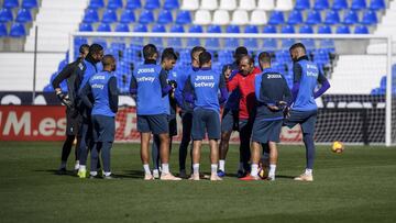 El Legan¨¦s solo marca gol cada 120 centros, el peor dato de Primera