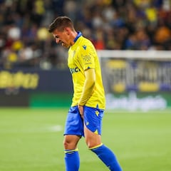 El Cádiz se queda cuatro meses sin Alcaraz