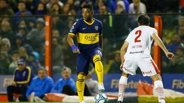 Frank Fabra durante el partido entre Boca Juniors y Hurac&aacute;n por Superliga Argentina.