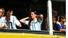 Captan a Dua Lipa en el Superclásico de Boca y River: así fue su llegada al estadio