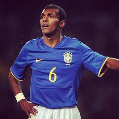 Richarlyson rompe tabúes y se declara bisexual: “He salido con un hombre y con una mujer”