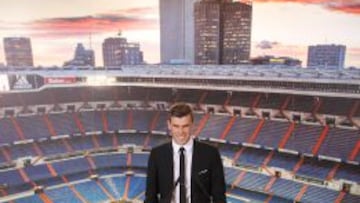 Bale en su presentaci&oacute;n con el Real Madrid