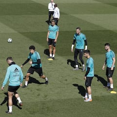 Tres canteranos con Zizou: habrá muchas rotaciones en el Pizjuán