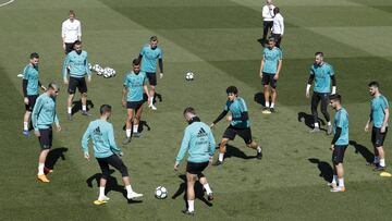 Tres canteranos con Zizou: habrá muchas rotaciones en el Pizjuán