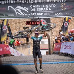 Sergio Mantecón revalida su título de campeón de España XCM