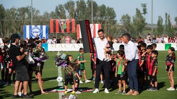 De Marcos: “Echaré de menos jugar en San Mamés hasta que me muera”