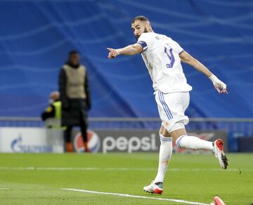 Benzema marcó el 1-0, que además ha supuesto el gol número 1000 del Real Madrid.