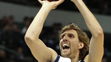 Dirk Nowitzki en el choque ante los Washington Wizards