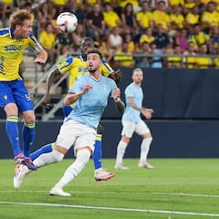 Álex Fernández podría salir del Cádiz