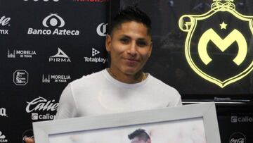 Monarcas retira el 9 de Ruidíaz para rendirle homenaje