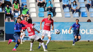 Imagen del partido que enfrentó al Móstoles URJC y al Real Aranjuez en El Soto.