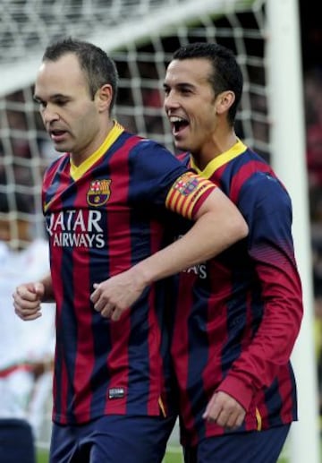 Iniesta y Pedro celebran el 1-0.