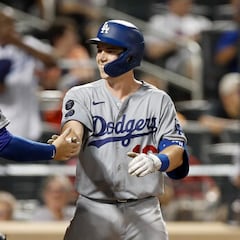Smith, Dodgers overcome Mets as Braves regain share of first