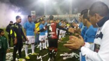 El homenaje que le dieron a Rafa Márquez en duelo de pretemporada