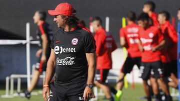 Pizzi: "Me sorprende Vargas, su nivel es impresionante"