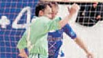 Marquinho marcó un golazo.