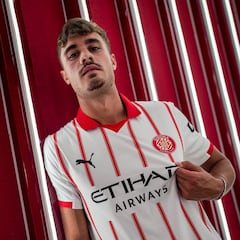 Hugo Rincón refuerza el lateral derecho