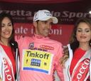 Festival de Contador en la crono y recupera la maglia rosa