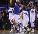 El tiro ganador de Barnes se cuela en la noche de Curry (28)