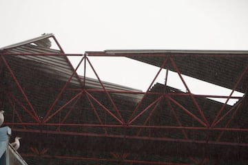 Parts of the roof at Balaídos were destroyed in a storm, leading to the Celta Vigo - Real Madrid game being cancelled.