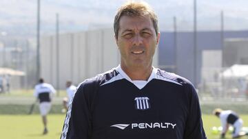 Kudelka reconoce la opción de la U: "Sé que hay gestiones"