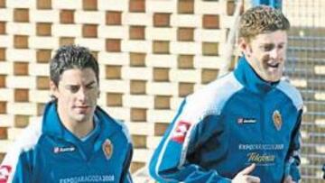 <b>LLEGAN. </b>El mediapunta y el central, como estaba previsto, estarán mañana contra el Mallorca.