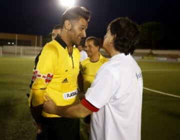 Fundela, el partido benéfico en imágenes