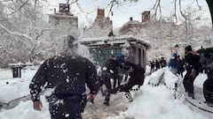 Disgusting scenes in New York City: crowd throws snowballs at NYPD Officers