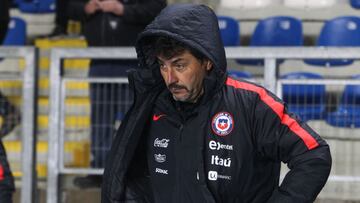 Futbol, Chile vs Costa Rica, amistoso de futbol femenino.
 
 El entrenador de Chile Jose Letelier da instrucciones a sus jugadoras durante el partido amistoso contra Costa Rica disputado en el estadio Bicentenario El Teniente.
 
 09/06/2018 
 Jorge Loyola/Photosport
 
 Football, Chile vs Costa Rica friendly women&#039;s soccer
 
 Chile&#039;s manager Jose Letelier instructs his players during a friendly match played at the El Teniente stadium in Rancagua, Chile.
 
 09/06/2018 
 Jorge Loyola/Photosport