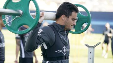 06/11/19 ENTRENAMIENTO DEL MALAGA 
 
 JUANKAR
 
 