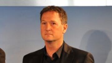 Holland, segundo de Mou, se queja del calendario del Chelsea