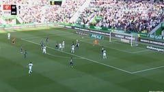 La acción de de Oblak en el 0-1 que agita el debate con Musso