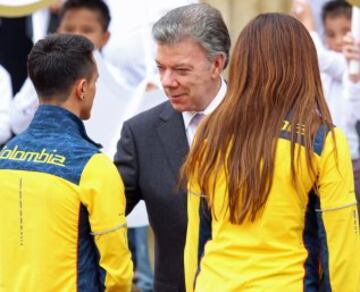 Delegación colombiana ya porta la bandera para Río 2016