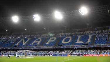 Entrenamiento del Barça en Nápoles.