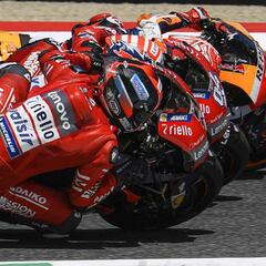 "Márquez da el 120% en la última vuelta; incluso podría pasarte entre las ruedas"